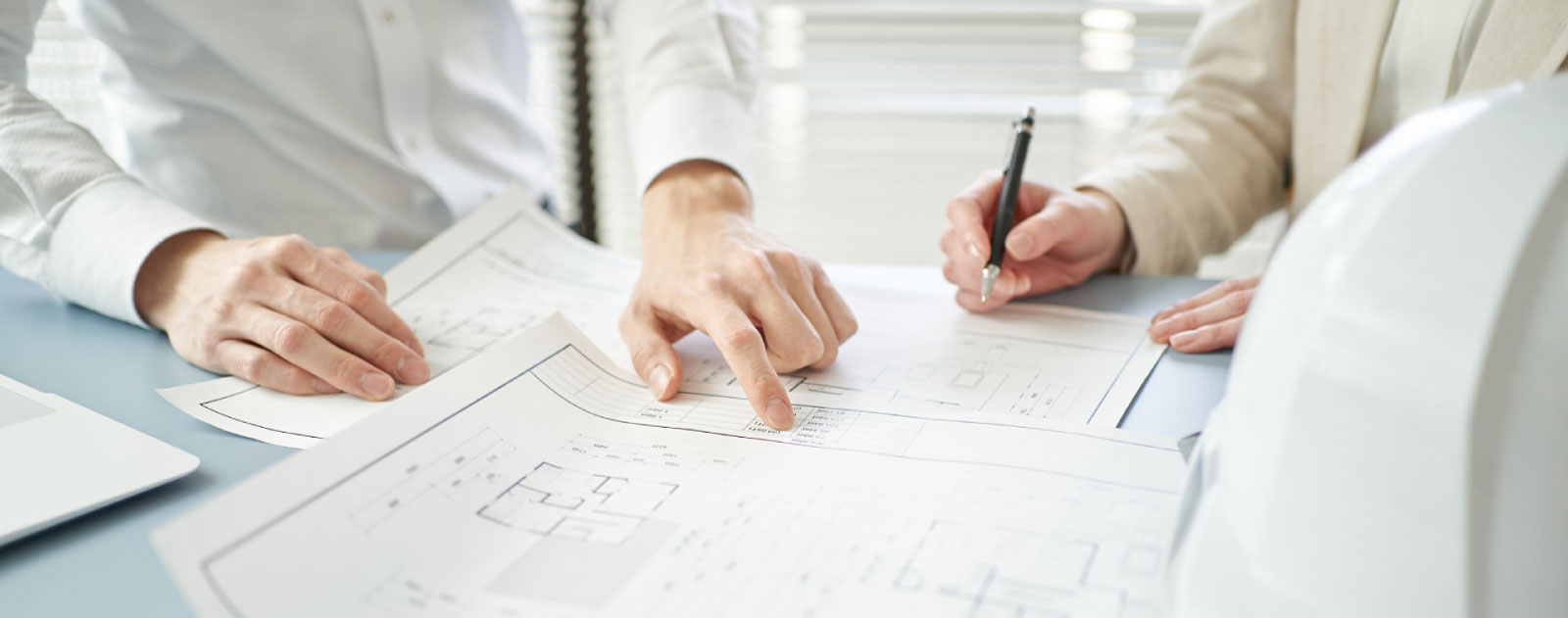 補償コンサルタント業務の風景